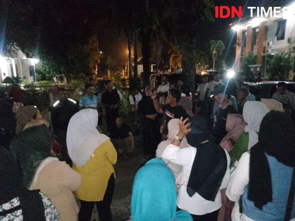 Otak Pembunuhan Paino Dituntut 20 Tahun, Keluarga Korban Histeris