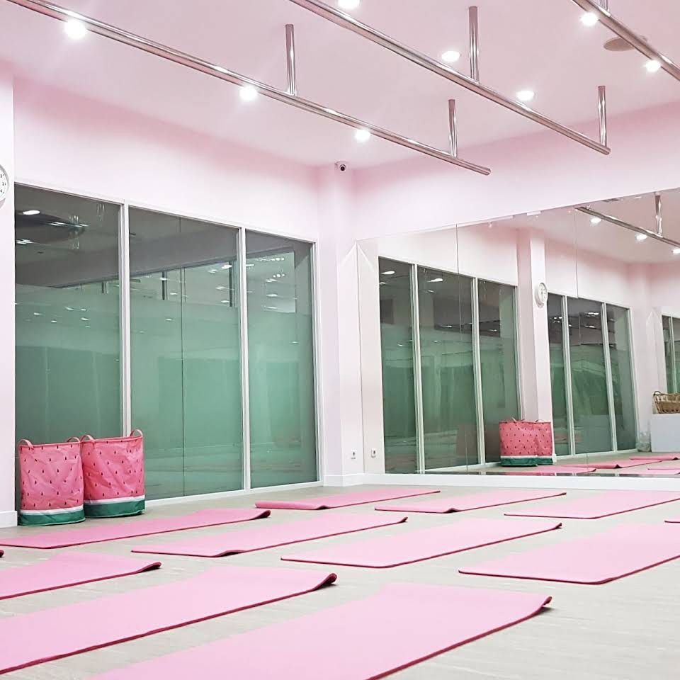 6 Studio Yoga di Jakarta Selatan, Nyaman dan Fasilitas Lengkap
