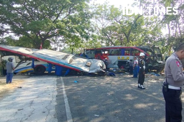 4 Fakta Tabrakan Maut Bus Eka Vs Sugeng Rahayu di Ngawi