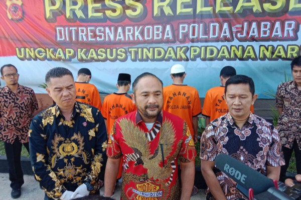 Bapak-Anak Kompak Jadi Kurir Sabu karena Kebutuhan Ekonomi