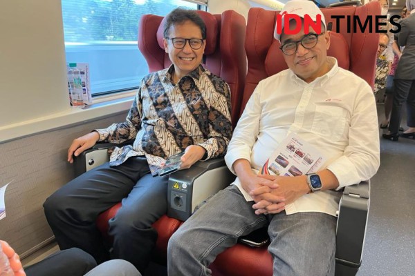 Menhub Jajal Kesiapan Kereta Cepat, Tempuh Waktu 50 Menit ke Bandung