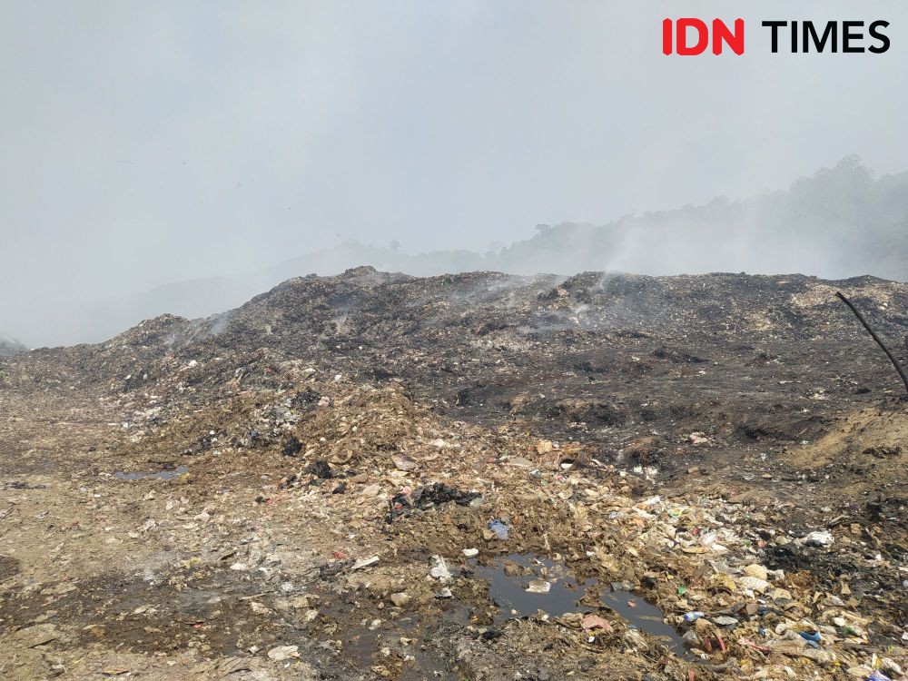 Zona Darurat Buang Sampah TPA Sarimukti Ditutup