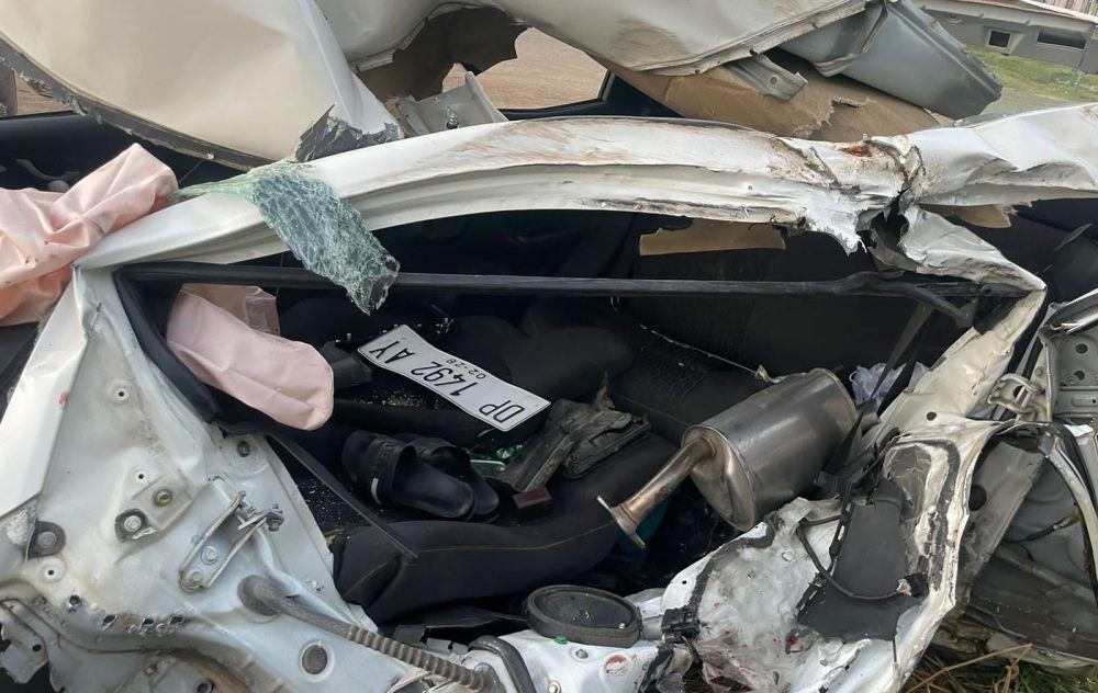 Kecelakaan Maut di Makassar, Mobil Tabrak Pohon, Dua Orang Tewas