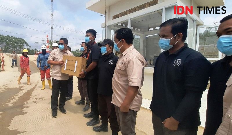 OIKN dan Kemenkes Bagikan 4 ribu Kotak Masker untuk Cegah ISPA