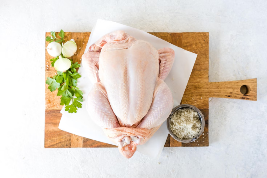 [QUIZ] Apakah Kamu Bisa Membedakan Ayam Kampung dan Ayam Broiler Ini?