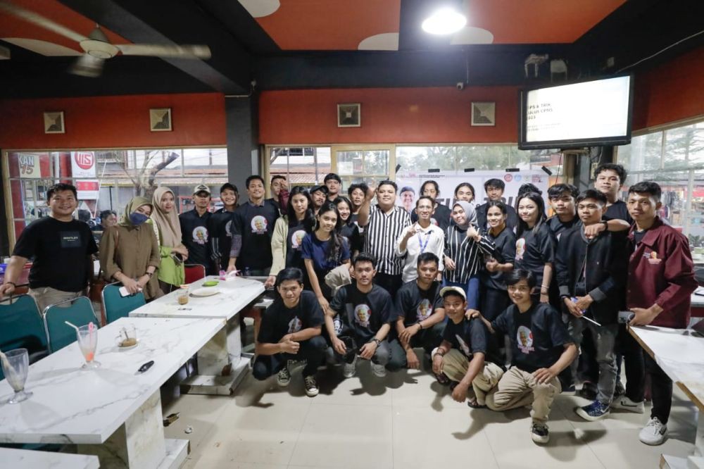 Sosialisasikan Ganjar, Relawan Gelar Try Out CPNS di Makassar