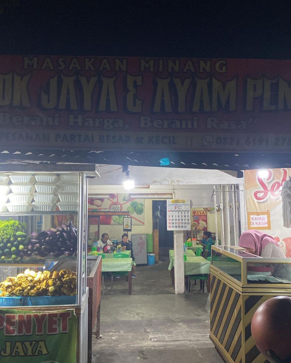 5 Tempat Makan Murah di Jalan Williem Iskandar, Cocok untuk Mahasiswa