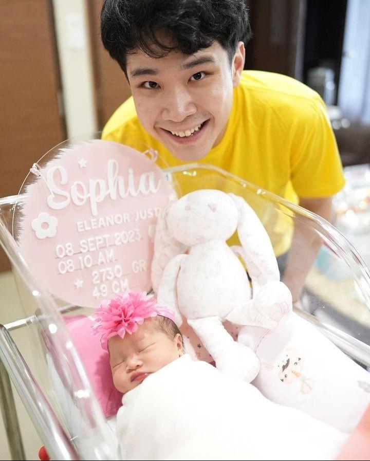 7 Potret Perdana Baby Sophia No Limit, Anak Sisca dan Jess