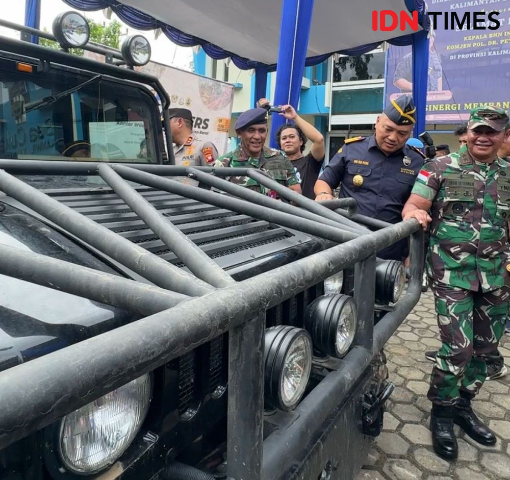 5 Mobil Mewah Diselundupkan Lewat Perbatasan Kalbar, Ada Mobil Hummer