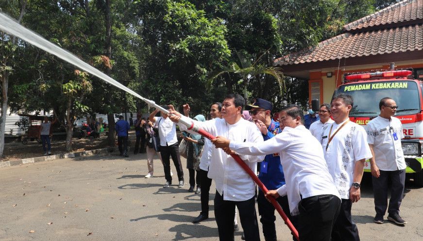 Kurangi Polusi Udara, Pemkab Tangerang Semprotkan Cairan Eco Enzyme