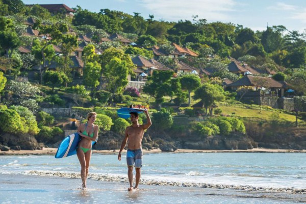 https://cdn.idntimes.com/content-images/post/20230915/221128115007-06-best-of-bali-tropicsurf-c373844d1a25dc1bc0f4f046535c7b55_200x200.jpg