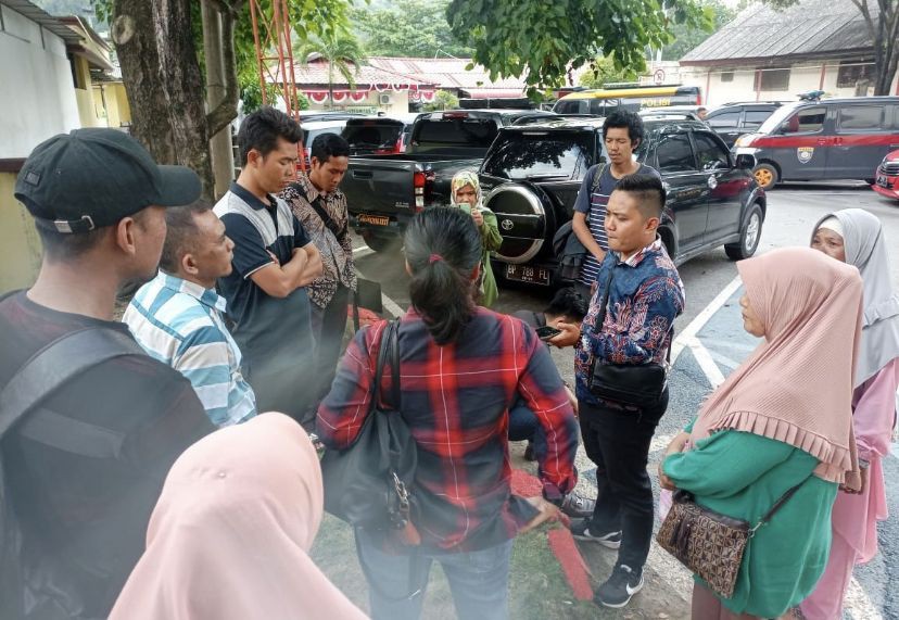 Tim Advokasi Warga Rempang yang Ditahan Merasa Dipingpong Polisi