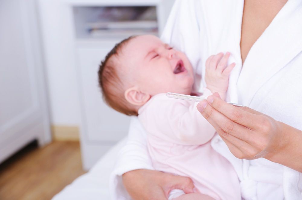 3 Alasan Kenapa Bayi Sering Ngulet, Apakah Berbahaya?