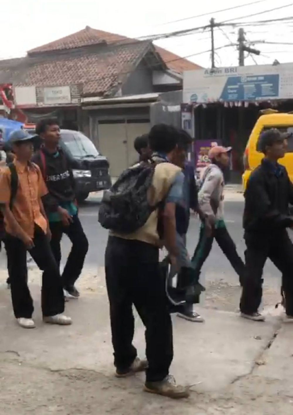 Tawuran Pelajar dari Berbagai Daerah Pecah di Bandung Barat