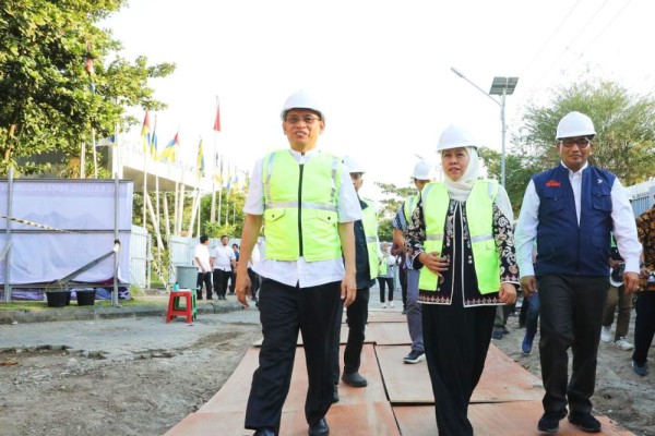 Unair Bakal Punya Plaza, Khofifah: Wadahi Start-up dan UMKM