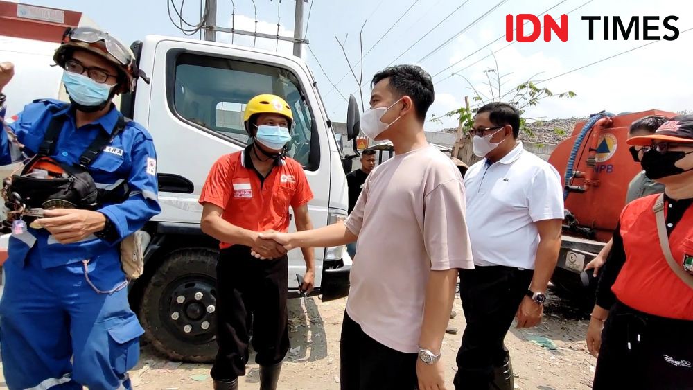 2 Hektare Kebakaran Sampah di TPA Solo, Posko Pengungsian Dibuka