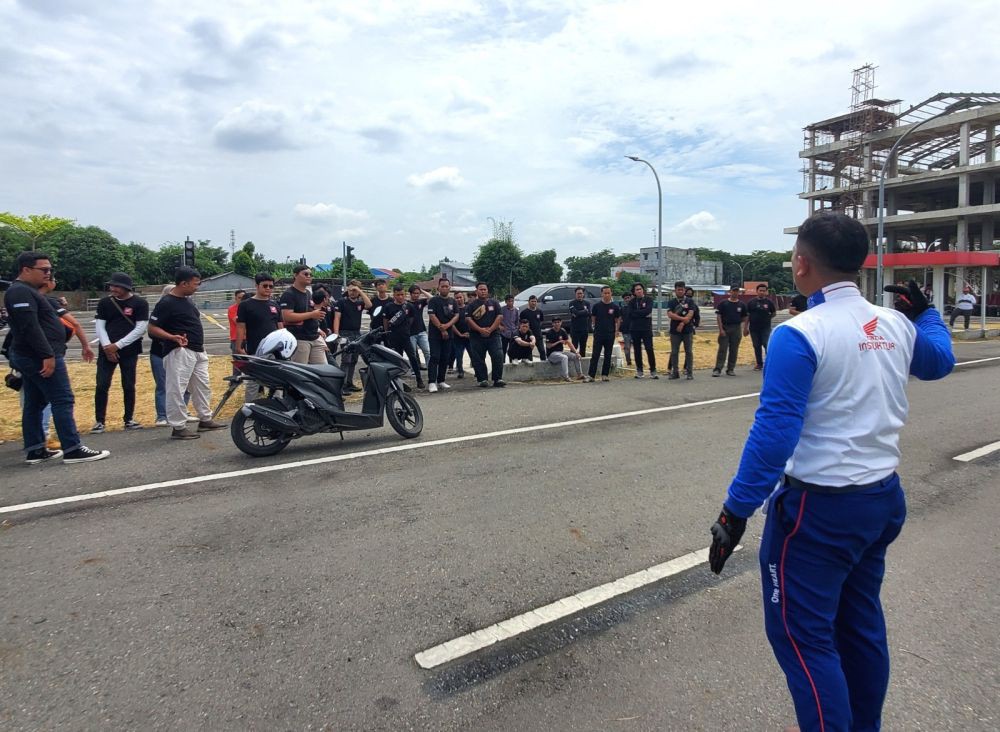 Komunitas Gabungan Honda Ikut Edukasi Safety Riding di ISRC Medan