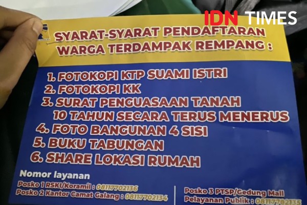 Begini Isi Brosur yang Dibagikan Petugas Sosialisasi ke Warga Rempang
