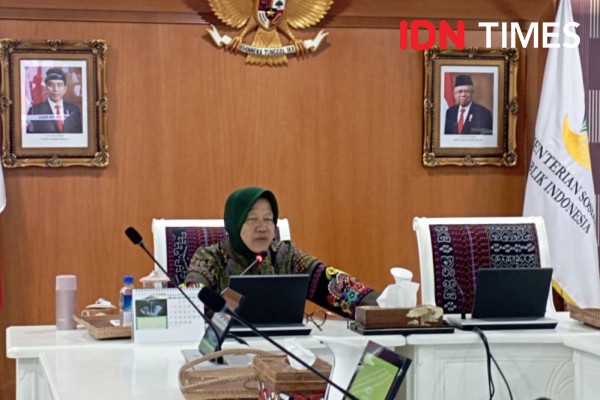Heboh Panti Asuhan Ngemis Online di TikTok, Risma: Kami Cek