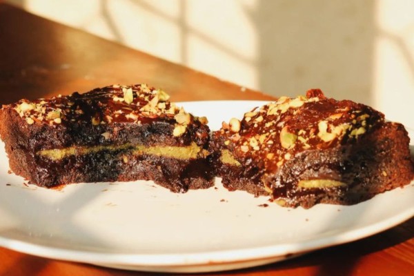 Daftar Menu Fudgy Bro, Brownies Viral yang Lumer di Lidah