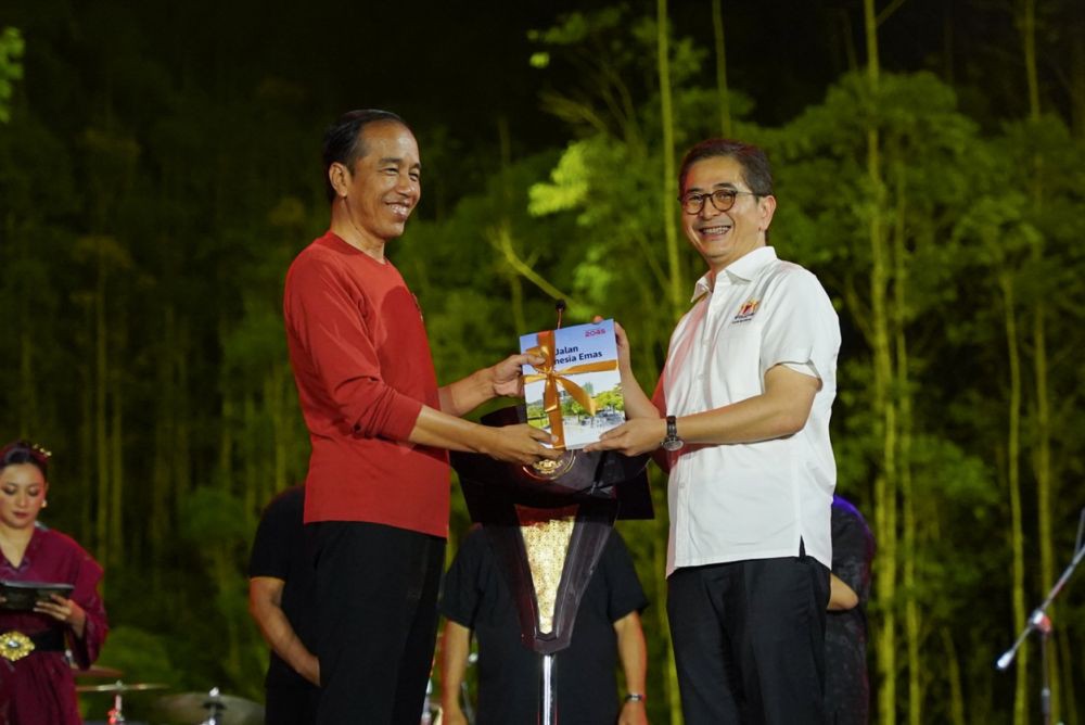 Warga Kaltim Antusias Saksikan Konser Dihadiri Jokowi dan Selebriti