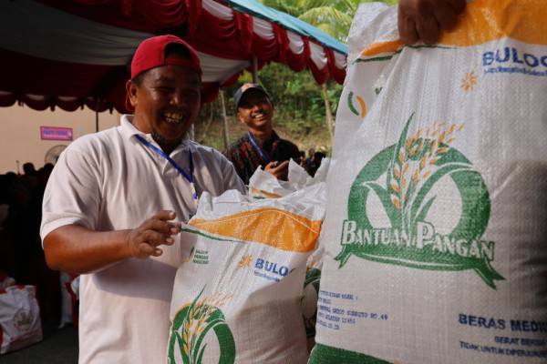 Bantuan Pangan Redam Inflasi Beras Tapi Harga Belum Turun