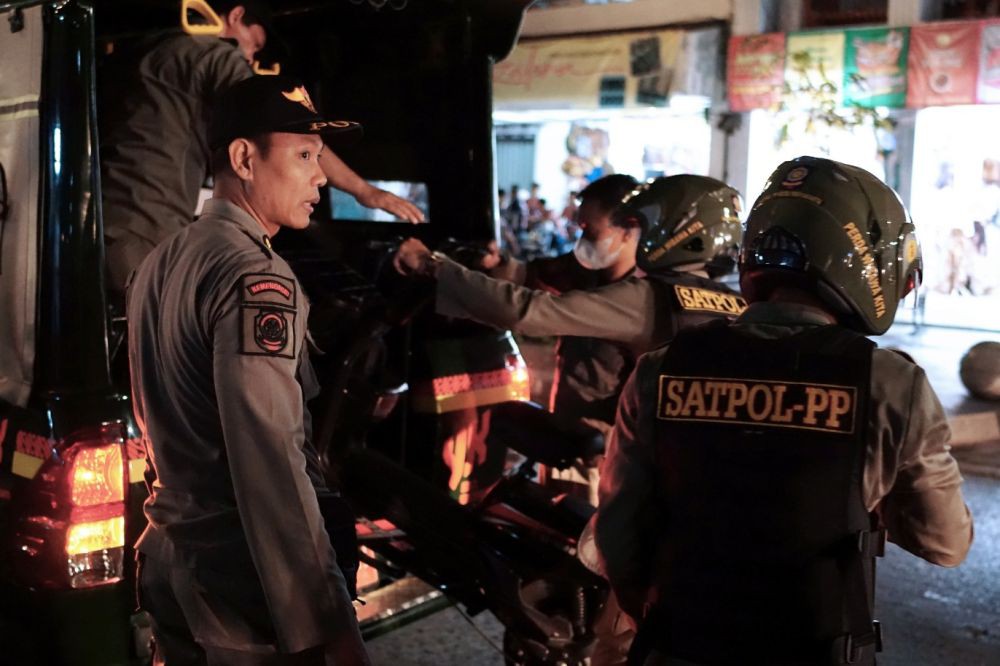 Satpol PP Kota Yogyakarta Giatkan Operasi Jam Malam