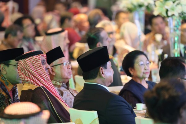Ini Kata Prabowo soal Satu Meja dengan Mega di Hari Nasional Saudi