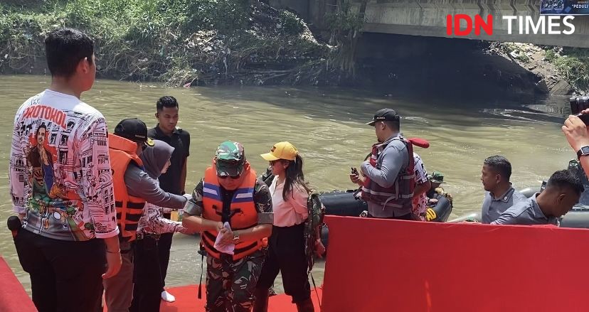 KSAD Dudung Perintahkan Anggota TNI Bersihkan Sungai Deli 63 Hari