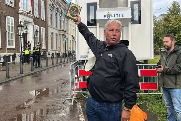 OKI Kecam Pelaku Penistaan Al-Quran di Belanda