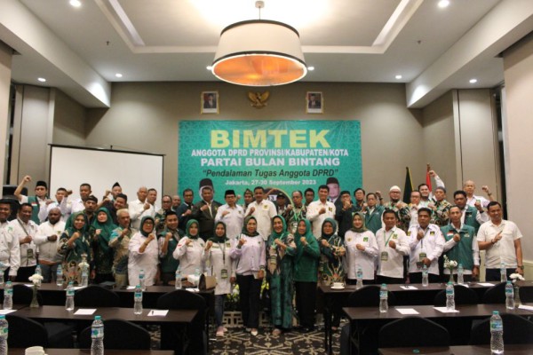 Targetkan Suara 4 Persen, PBB Andalkan para Caleg Bertarung di Dapil