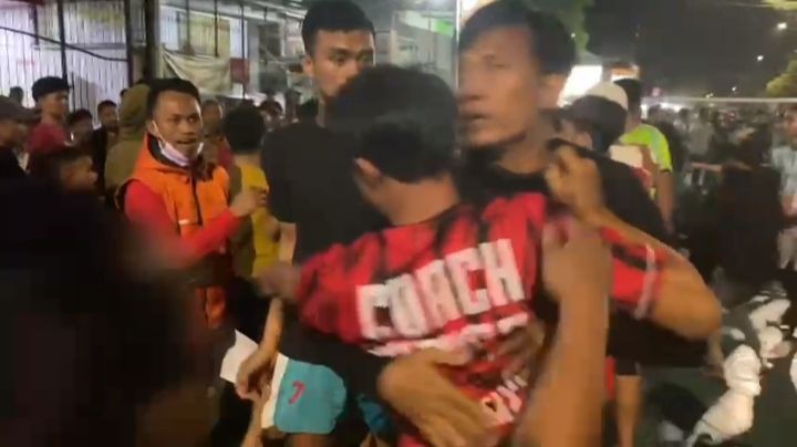 Liga Futsal Anak Lorong Makassar di Jalan Boulevard Dipindahkan