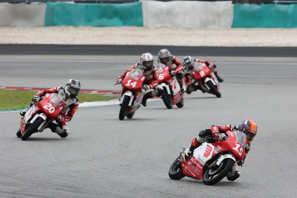 Pembalap Veda, Reykat, dan Chessy Incar Podium di Motegi Jepang
