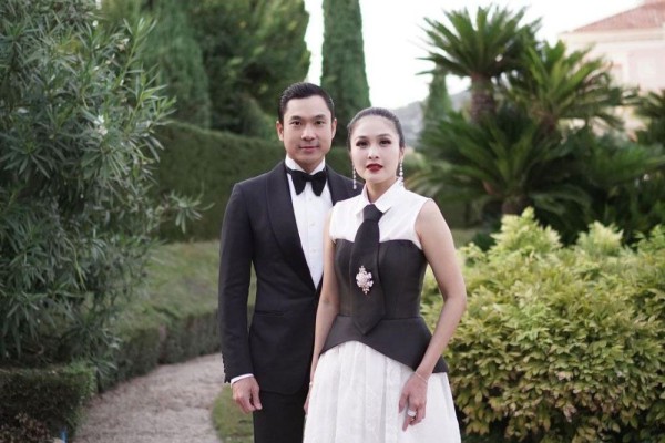 10 Potret Sandra Dewi dan Harvey Moeis Kondangan di Prancis, Elegan