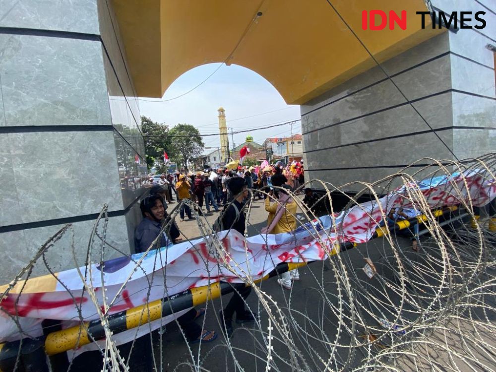 Ratusan Petani Singkong Lahan PT BSA Demo: Kami Merasa Diintimidasi