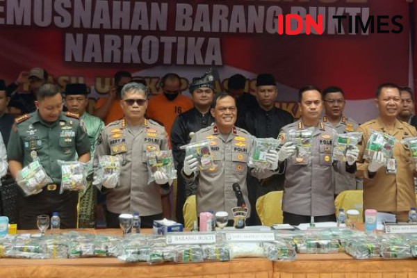 Polresta Pekanbaru Ungkap Peredaran 64,6 Kg Sabu, 2 Tersangka Ditembak