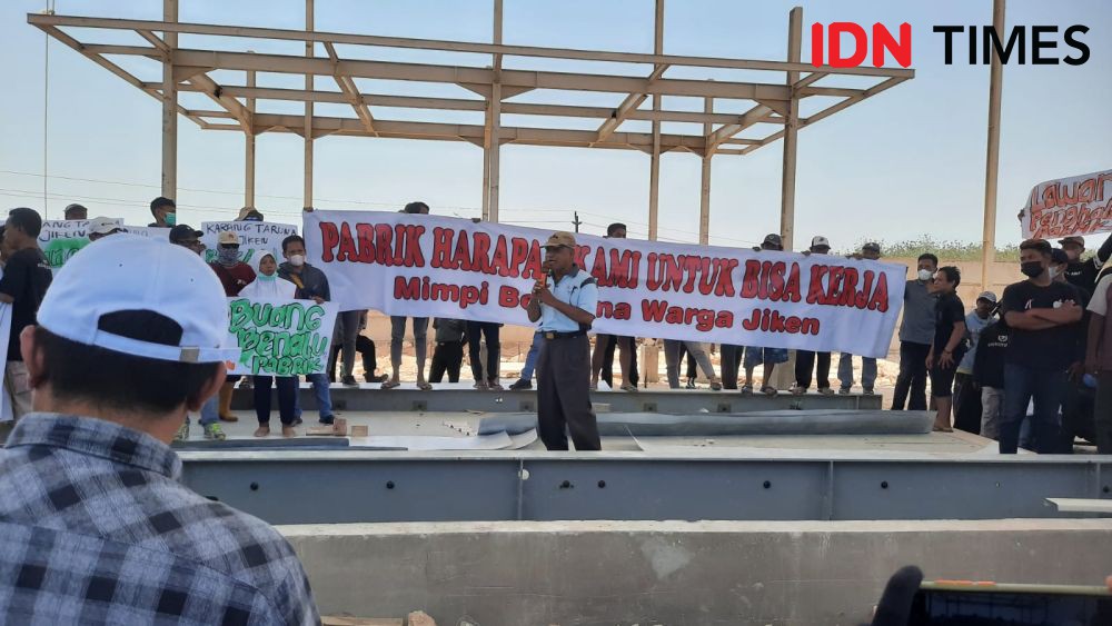 Ratusan Warga Jiken Gelar Aksi Protes Pembangunan Pabrik Kalsium