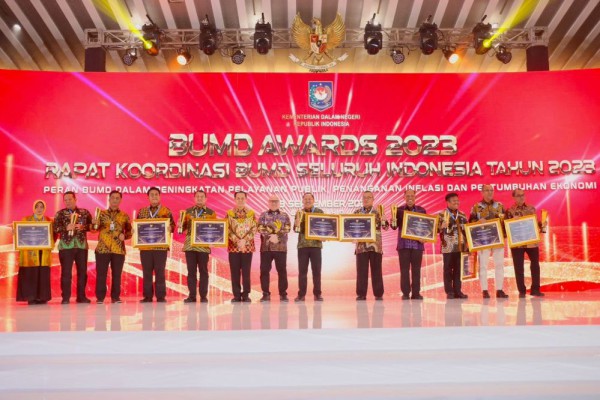 Kemendagri Gelar BUMD Awards 2023, Ini Daftar Pemenangnya