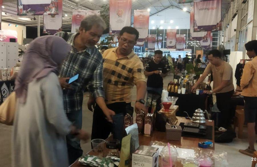 Rasyid Dongoran Bawa Kopi UMKM Tapsel ke Malioboro Coffee Festival