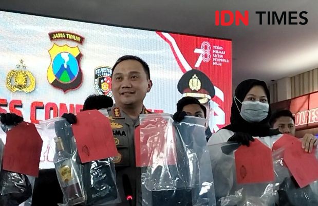 Ronald Anak Anggota DPR RI Juga Lindas Andini dengan Mobil