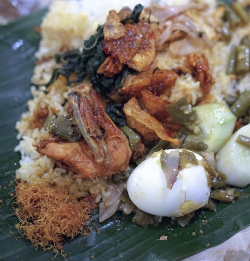 10 Rumah Makan Medan Favorit Pecinta Nasi Bungkus
