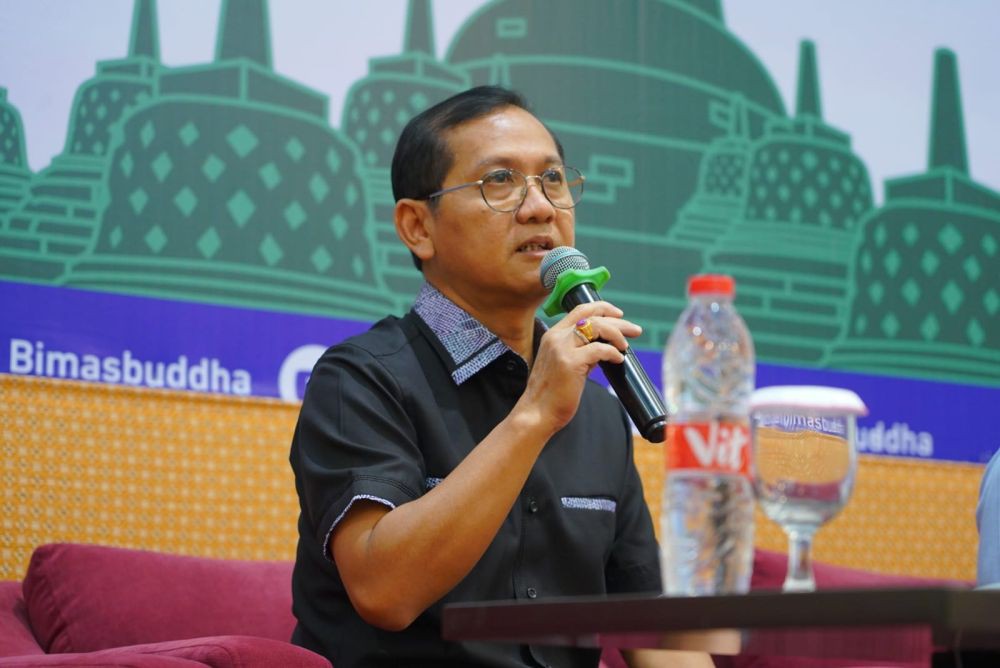 Pemasangan Chattra Candi Borobudur Dinantikan Oleh Umat Buddha