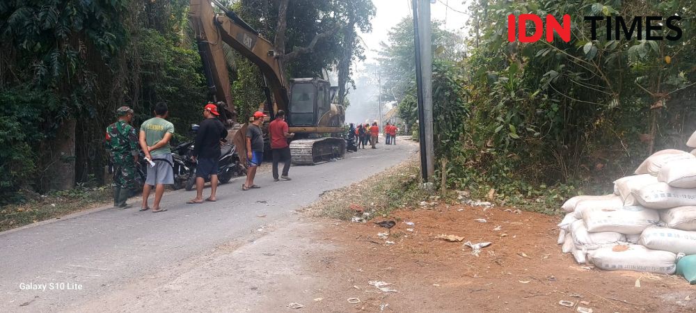 [BREAKING] Potret Terkini TPA Mandung Kebakaran