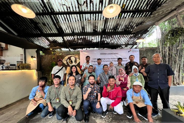 Kisah Rifki dan Kue Balok Mang Salam, Asa Difabel Setara Dalam Bekerja