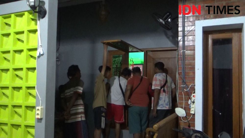 Ibu Muda di Ngawi Ngaku Disekap di dalam Kamar Mandi