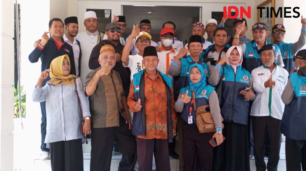 Datangi KPU NTB, Relawan AMIN: Bukan Demo tapi Silaturahmi 