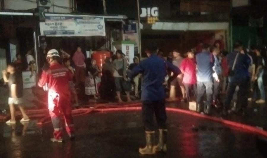 Polisi Kejar Pelaku Penganiaya Petugas Damkar Makassar