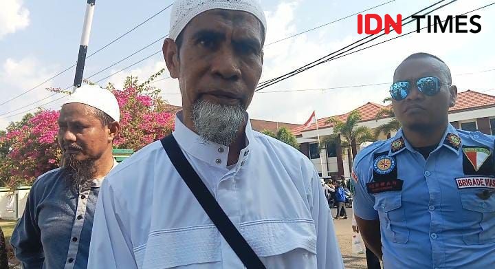 Ribuan Santri dan Warga Bima Turun ke Jalan Mendukung Palestina