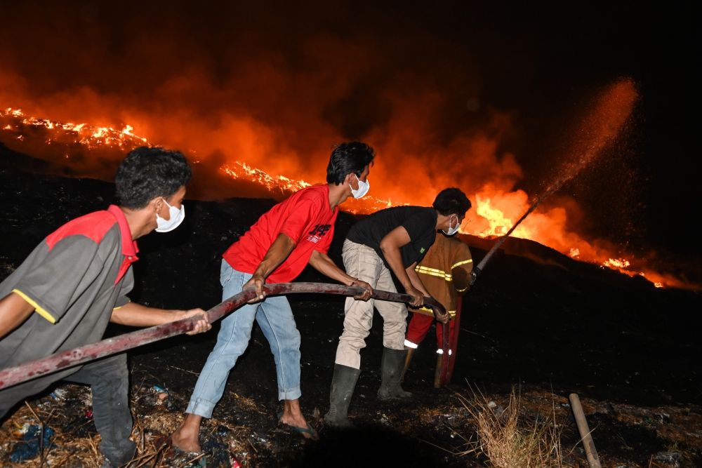 Dishub Tangerang Tutup Akses Jalan ke TPA Rawa Kucing 