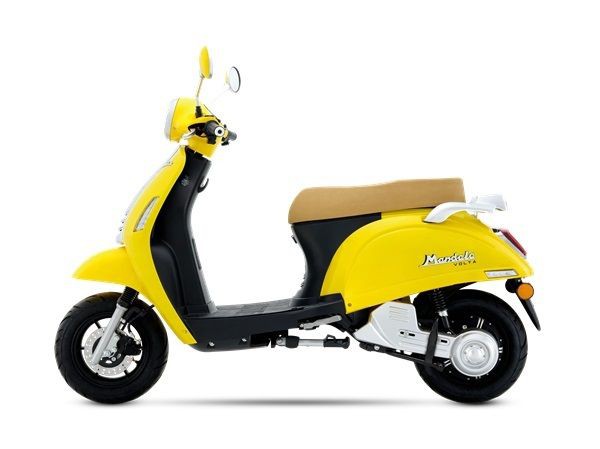 7 Motor Mirip Vespa Matic, Bisa Jadi Pertimbangan nih!